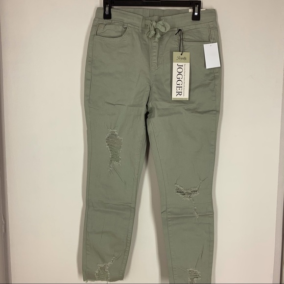 YMY HIGH RISE DISTRESSED ANKLE JOGGER RIPS LIGHT MOSS - Picture 8 of 9